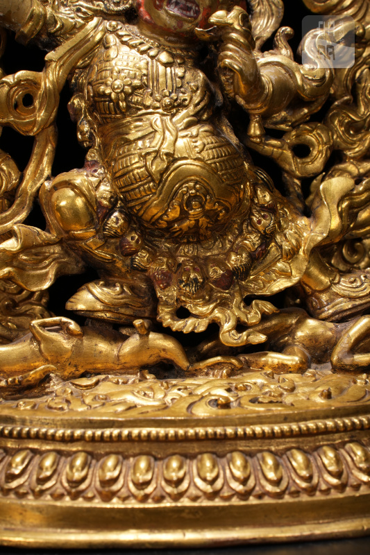 清乾隆 扎什伦布寺风格 铜鎏金大红司命主 - 图10